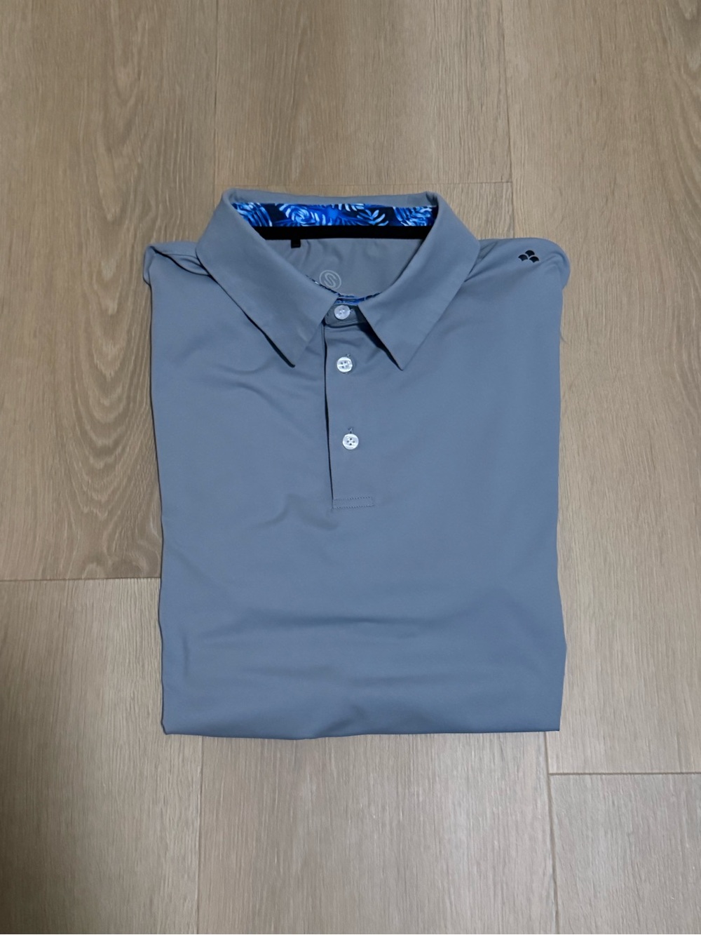 Scales Grey Men’s Golf Polo Size Medium